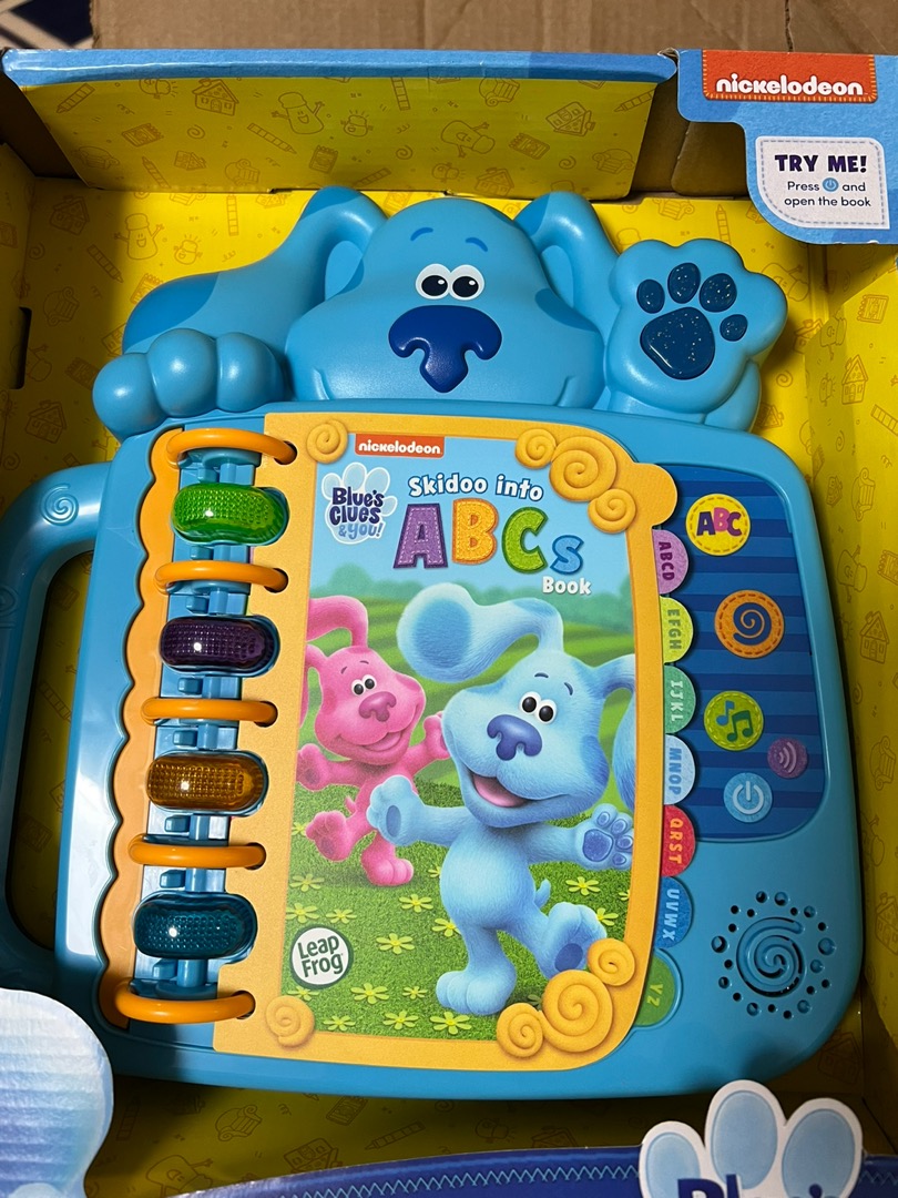 Ready Stock Leapfrog Blue S Clues And You Skidoo Into Abcs Book Shopee Singapore