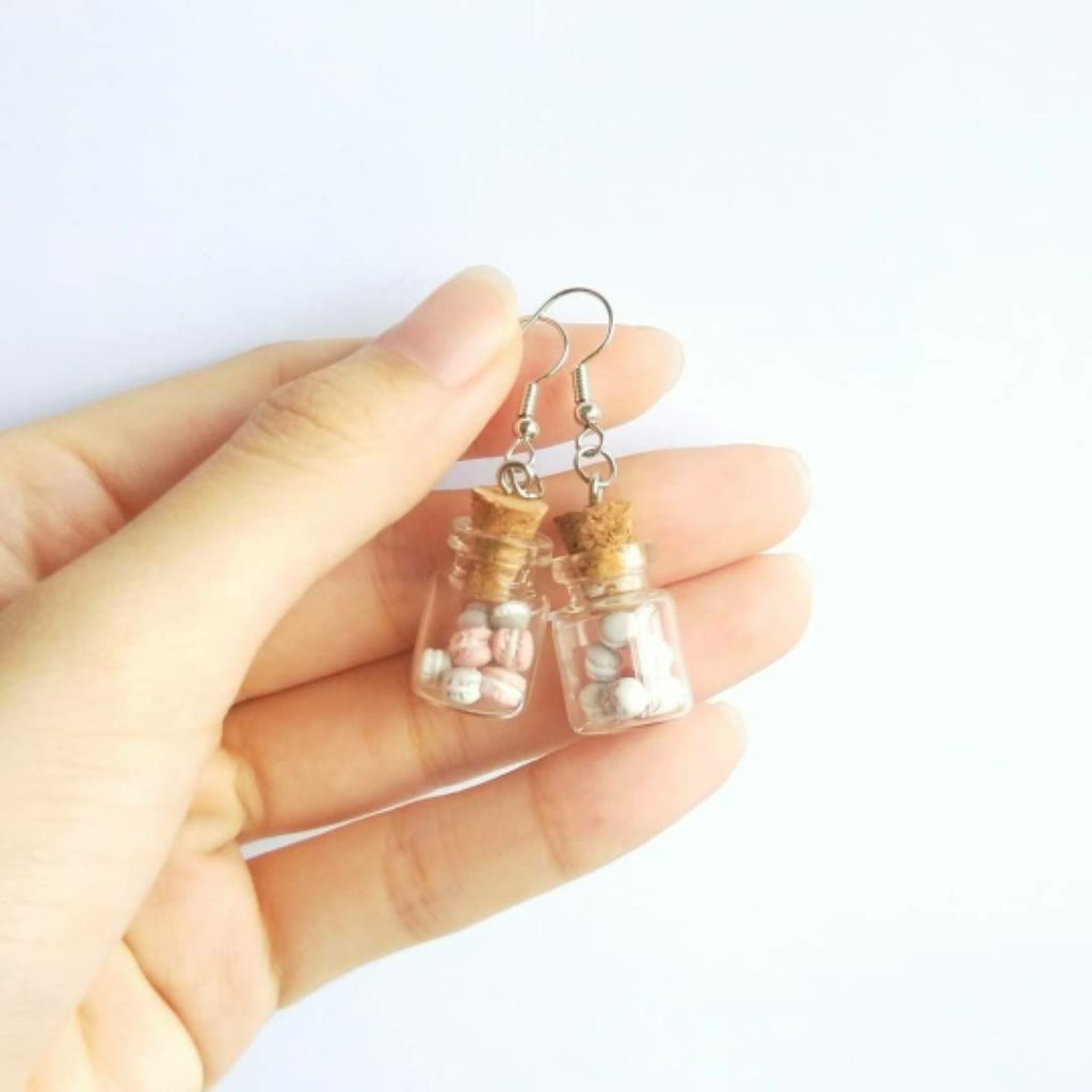 Mega Mini Macarons In Glass Bottle Shopee Singapore