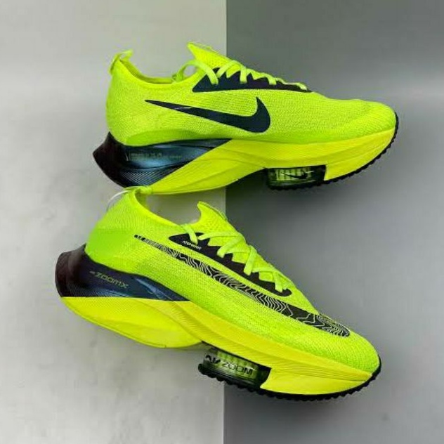 nike zoomx hyperfly