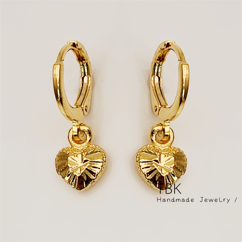 TBK 24K Bangkok Gold Heart Drop Earrings 796e
