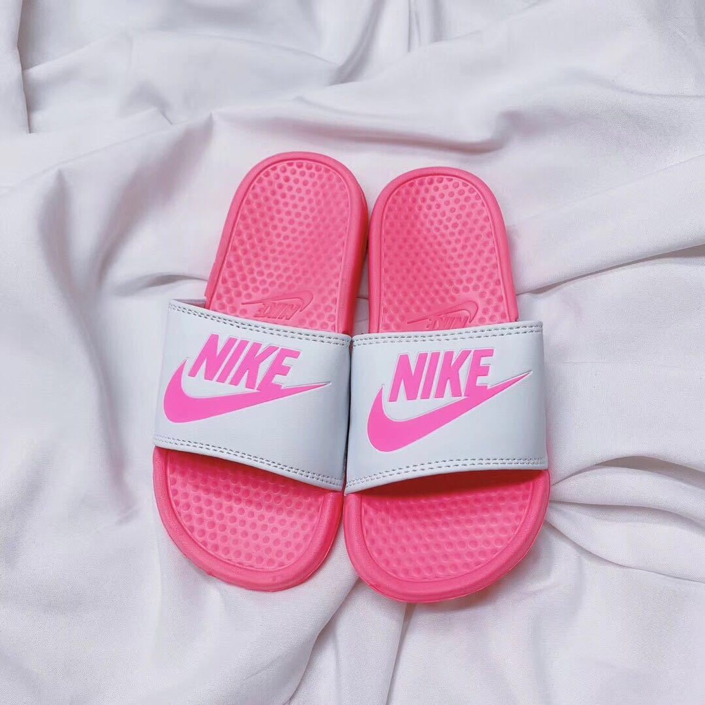 Nike pink ladies sports slippers WMNS 