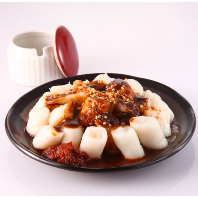 Sri Putih Rice Noodle Chee Cheong Fun Roll With Special Sweet Sauce Chilli Sauce 175g Shopee Singapore