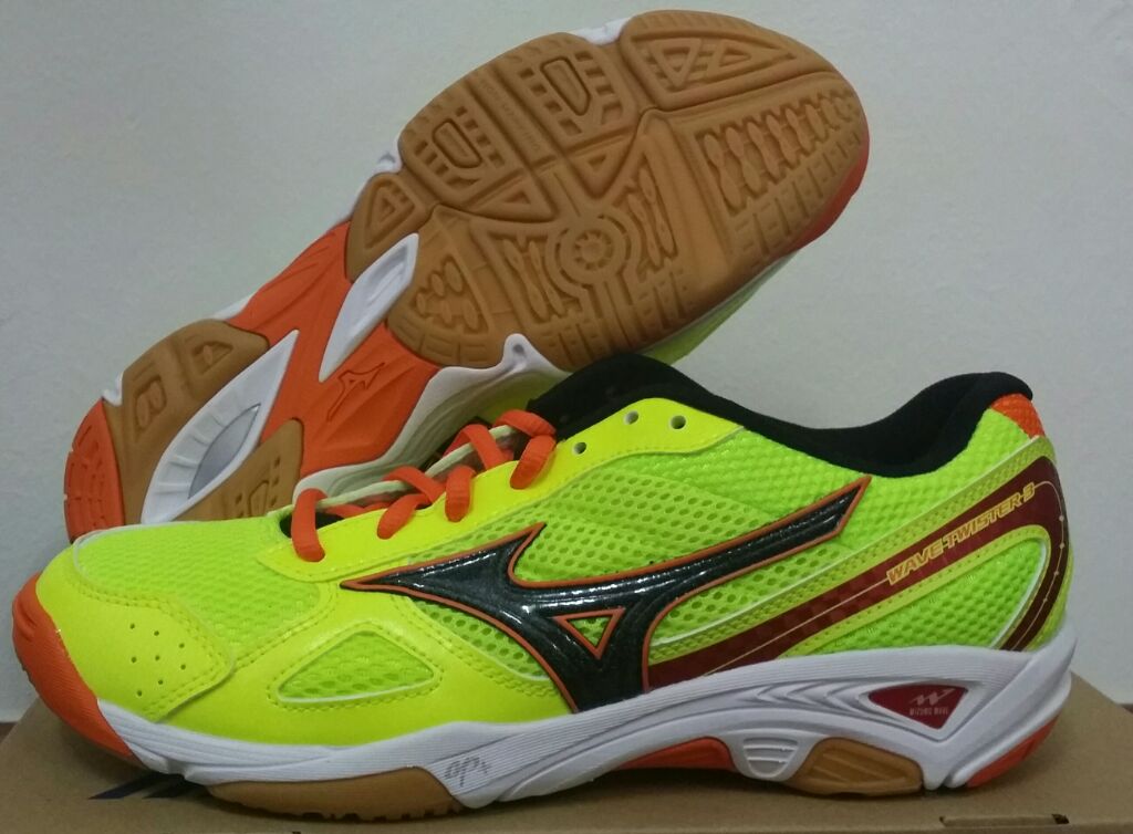 mizuno wave twister 3