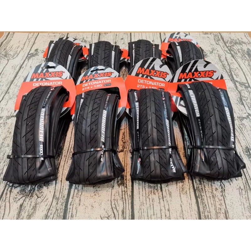 maxxis detonator 26 x 1.75