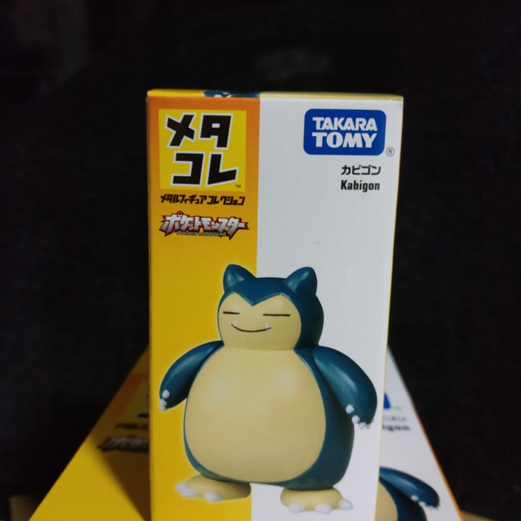 takara tomy snorlax