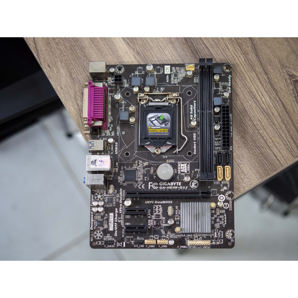 Old Gigabyte H81M DS2 Computer Mainboard (Real Picture) Shopee Singapore