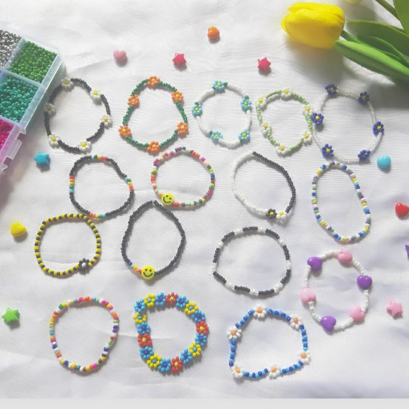 Kpop Bracelets / Korean beads Bracelets / Daisy beads Bracelets ...