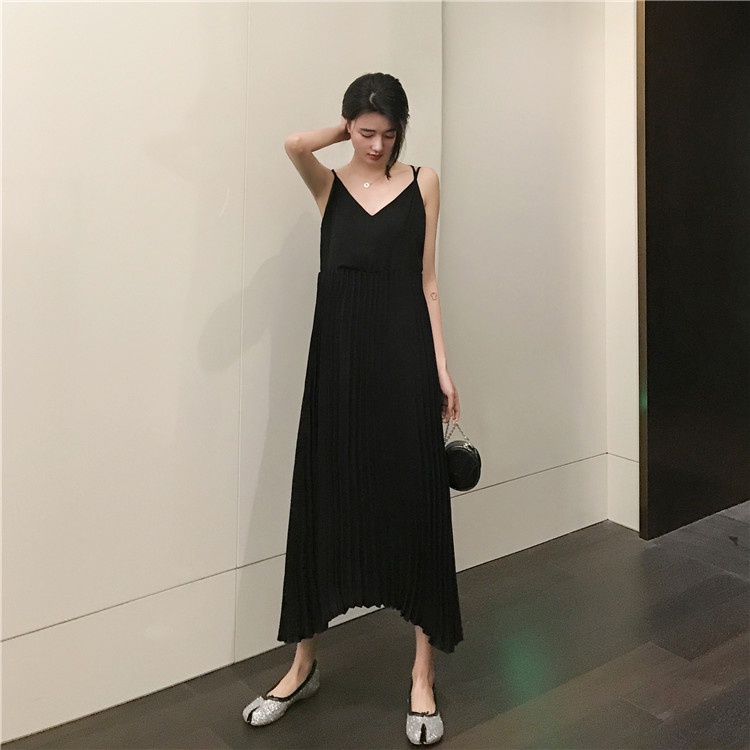 Image of [SG LOCAL]premium quality simple fashion v neck sling pleated long maxi dress #6