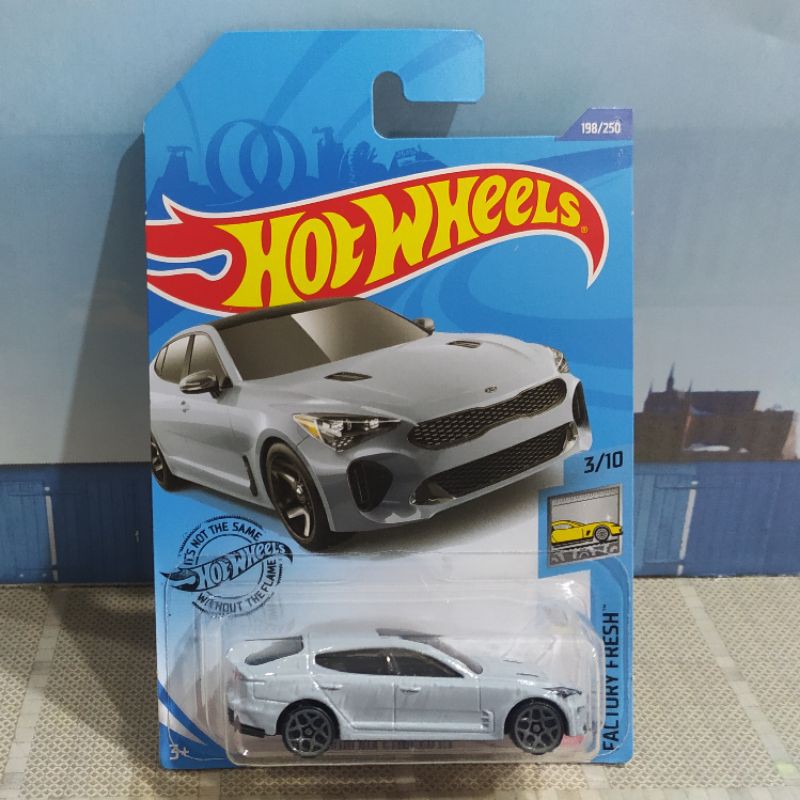 Hot Wheels 2019 KIA Stinger GT - Case A 