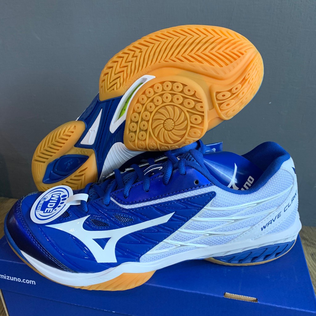 mizuno wave claw