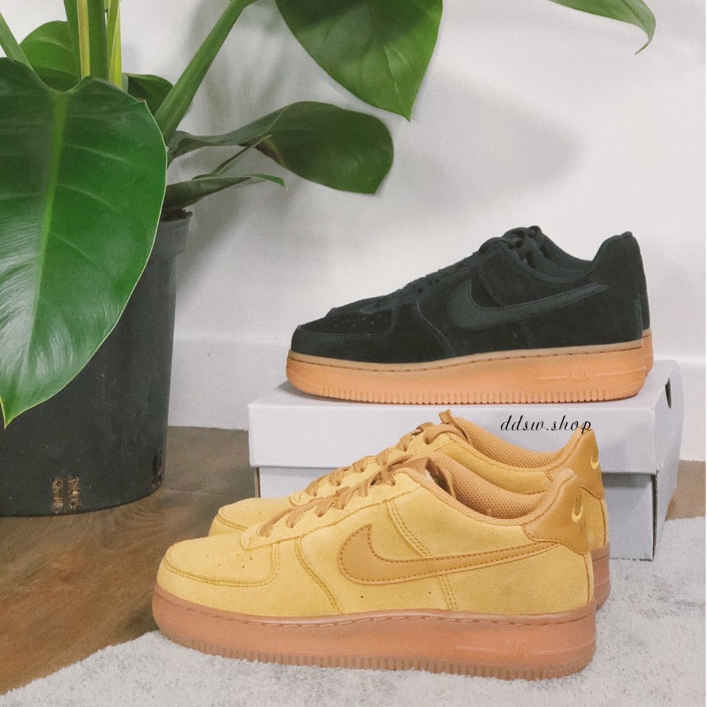 yellow bottom air force ones
