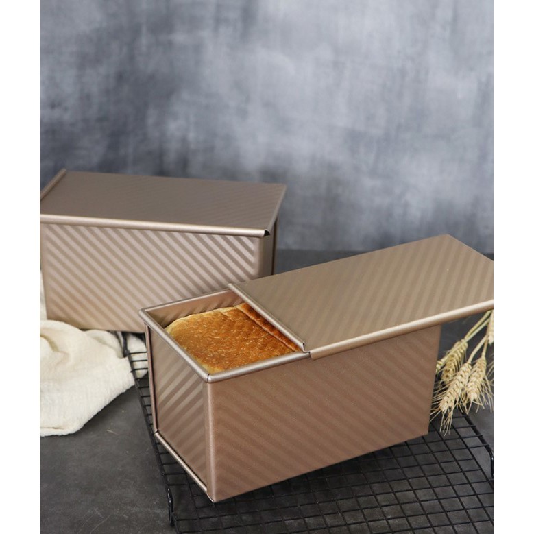 Bread Box with Lid Countertop Metal Bread Bin Set Keeps Bread