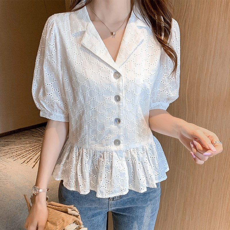 white short sleeve ruffle top