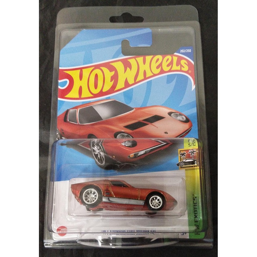 Hot Wheels Lamborghini Miura Sv shops super treasure hunt 2022 with protector