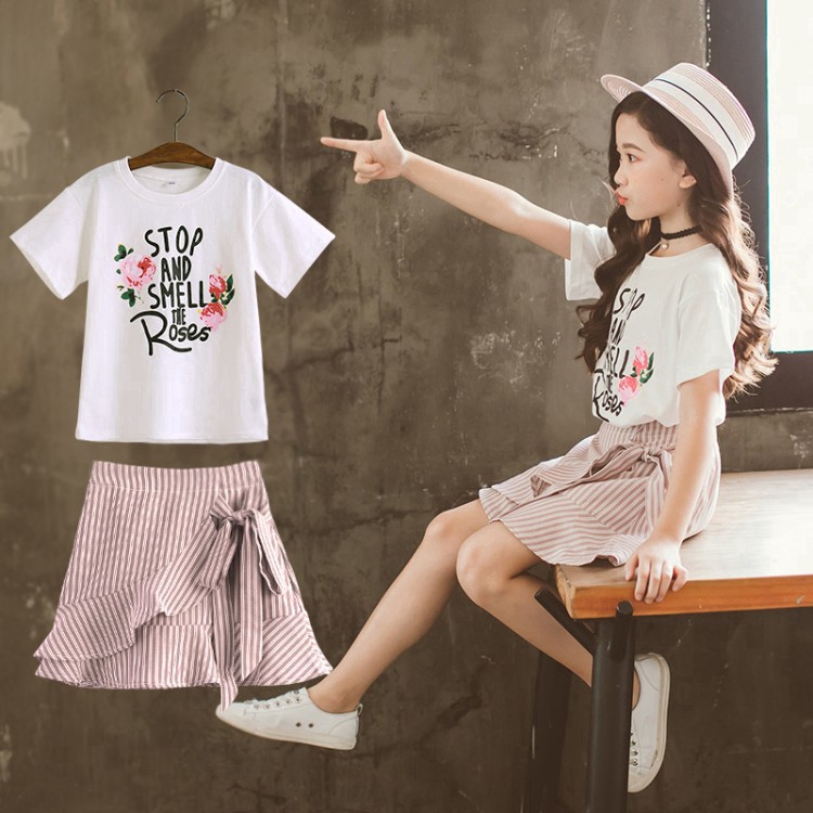 unusual girls clothes