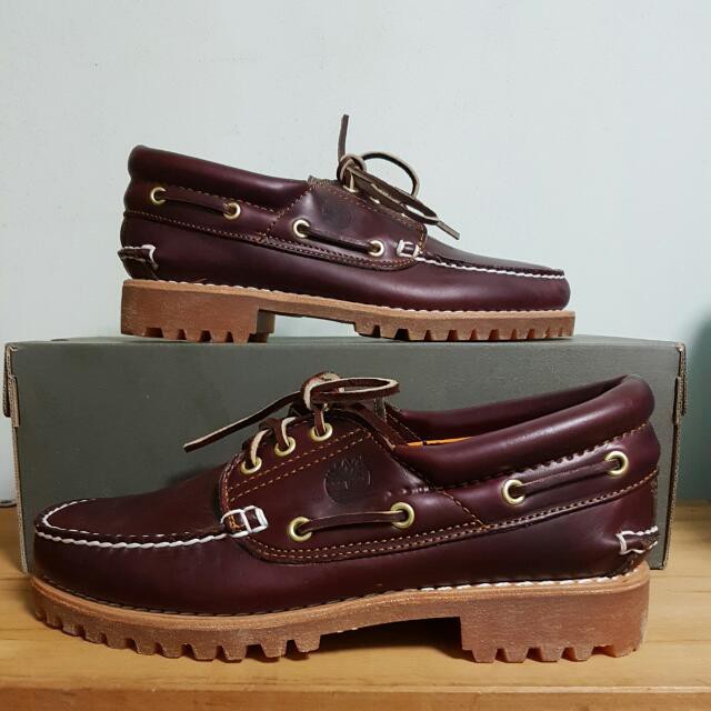 timberland boat shoes burgundy