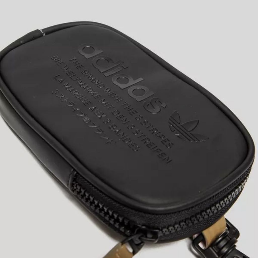 adidas nmd pouch
