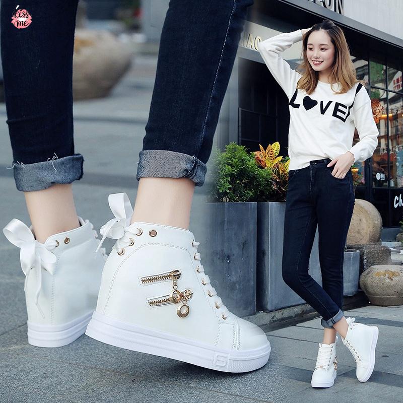 navy wedge sneaker