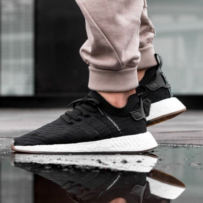 nmd r2 pk black