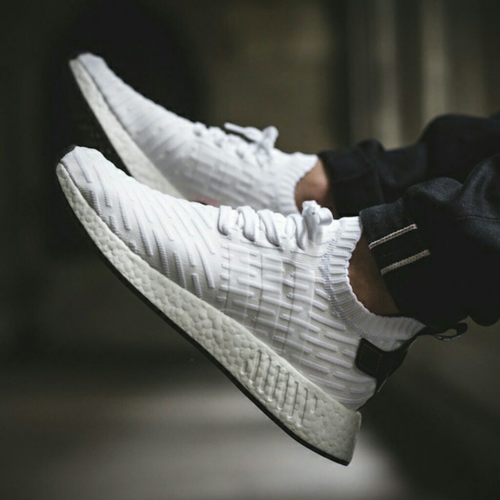 nmd r2 pk white black