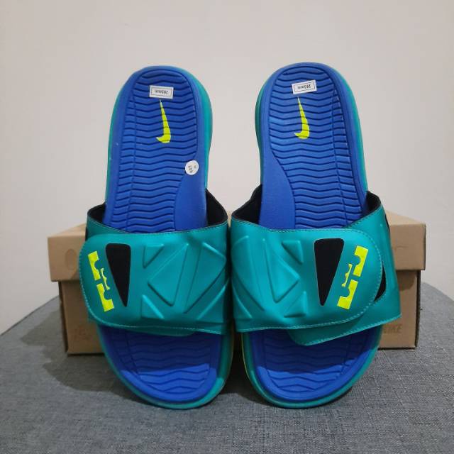 nike lebron sandals