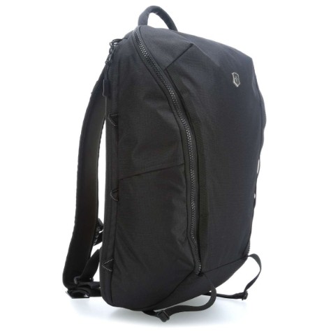 victorinox everyday laptop backpack