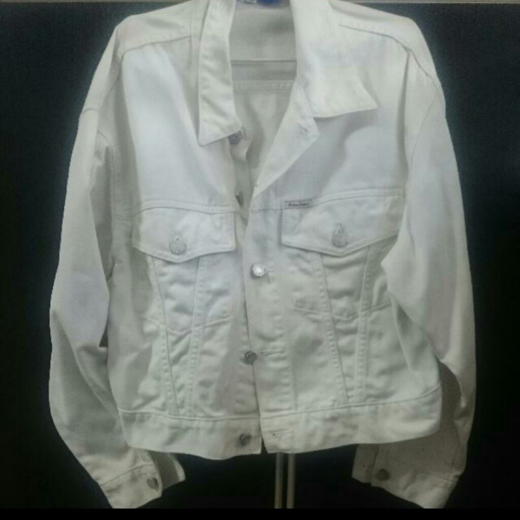 guess denim jacket vintage