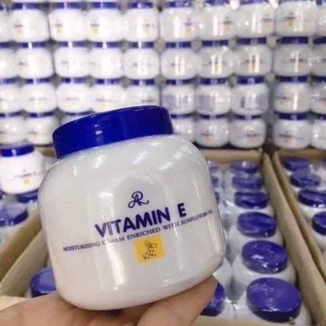 kebaikan vitamin e moisturizing cream