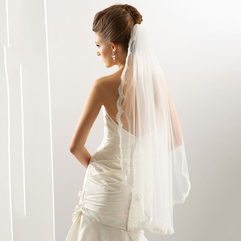 fingertip bridal veils