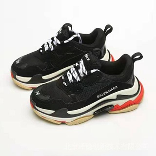 harga sneakers balenciaga