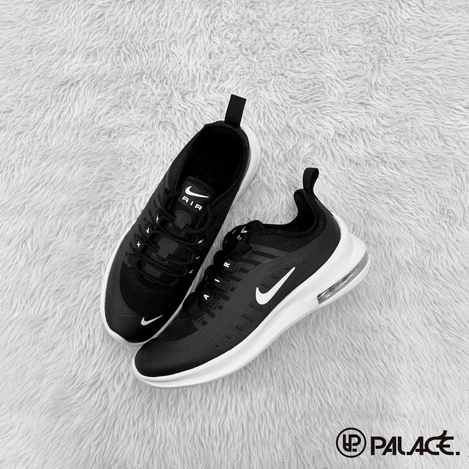 nike axis black white