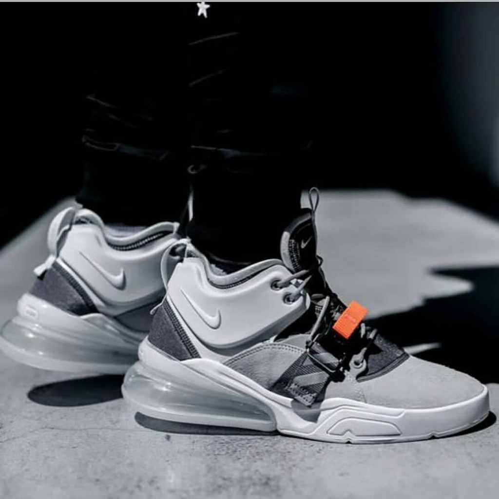 nike air force 270 wolf