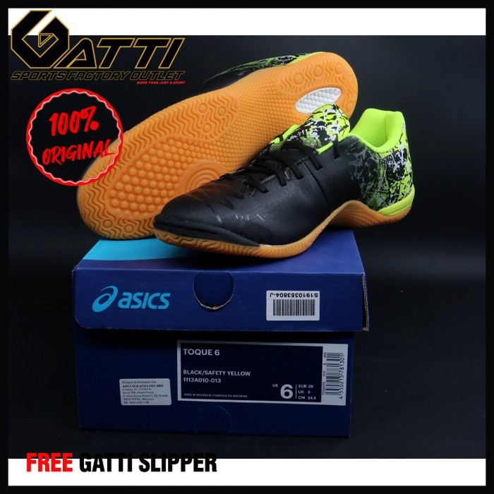 asics futsal shoes