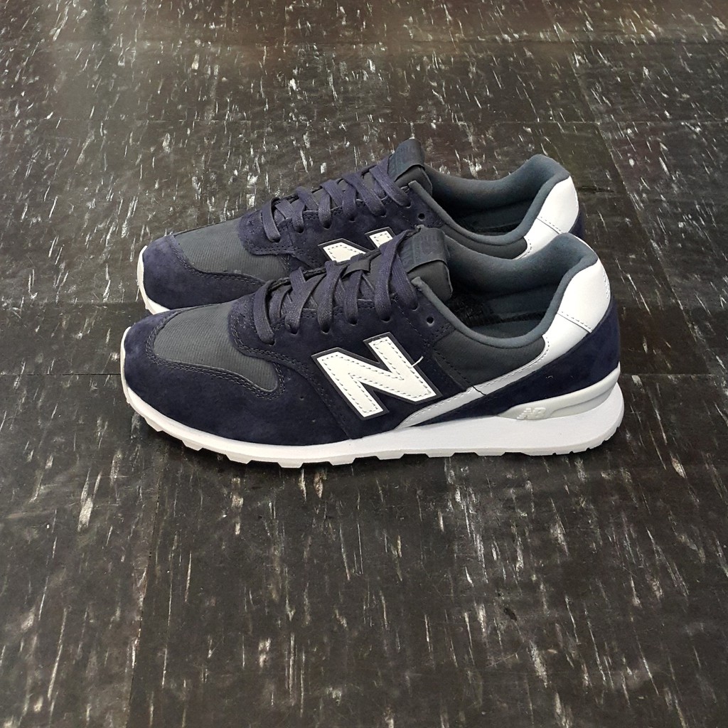 new balance 996 blue suede