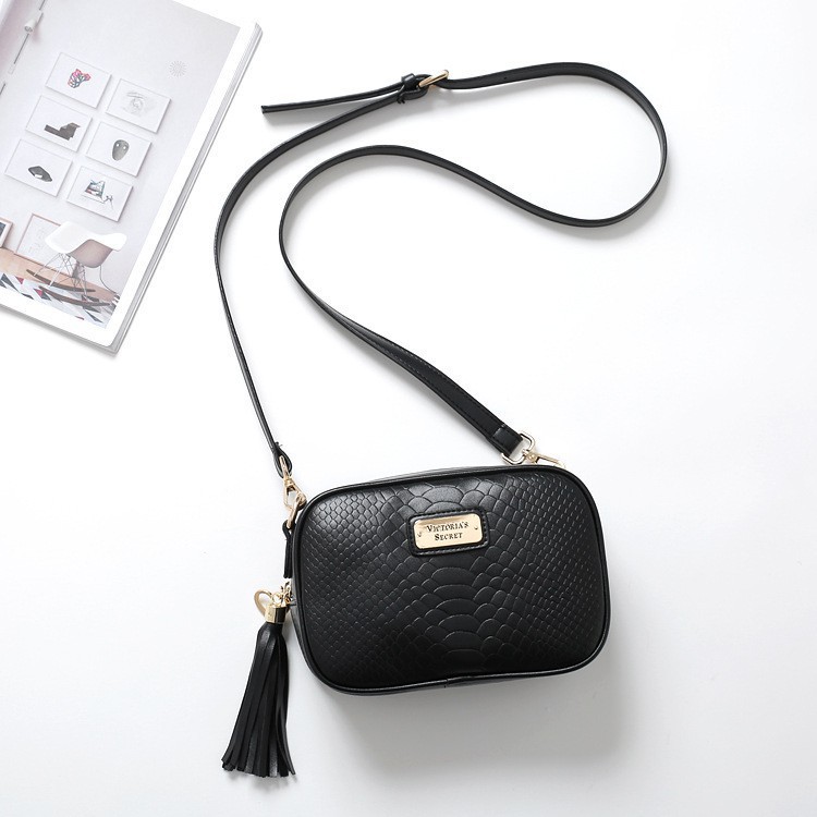 victoria secret sling bag black