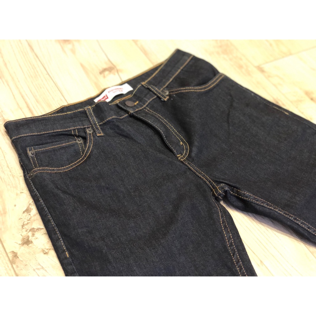 performance jeans levis