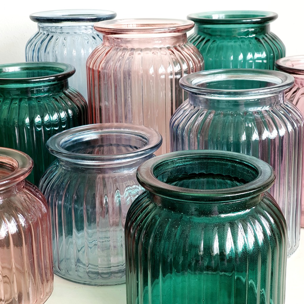ASSORTED RETRO CLEAR VASES Shopee Singapore