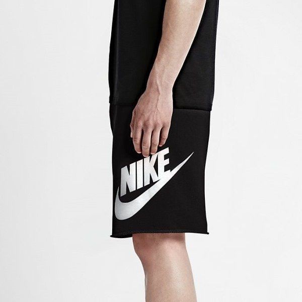 nike men's aw77 sportswear alumni shorts