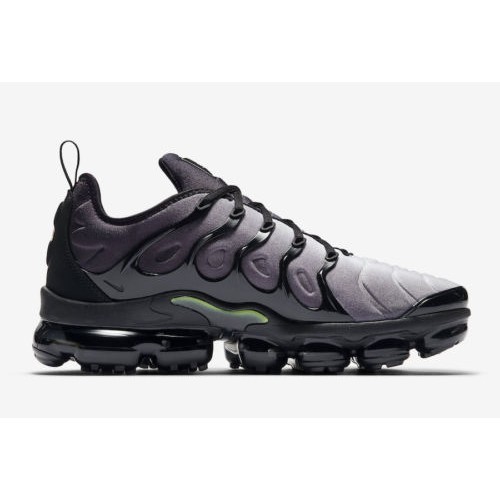 vapormax plus for women