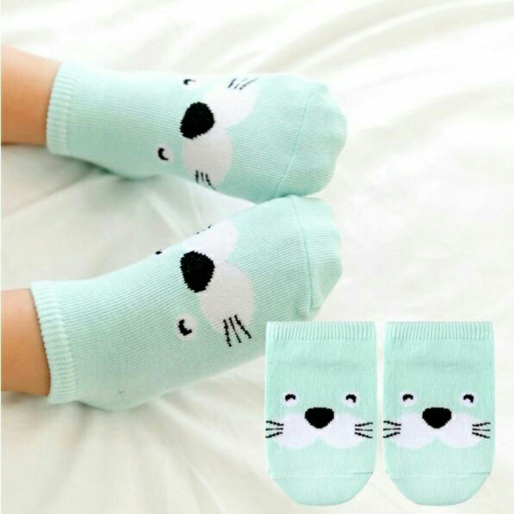 mint green baby socks