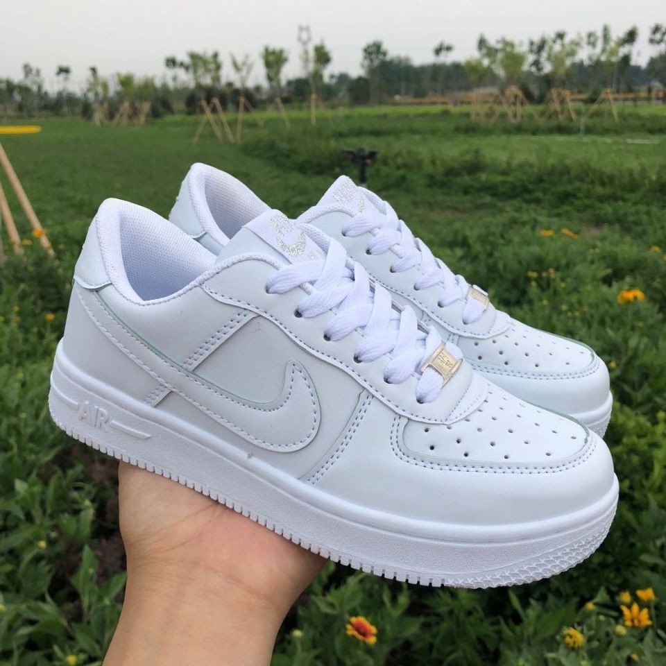 what are af1 shoes