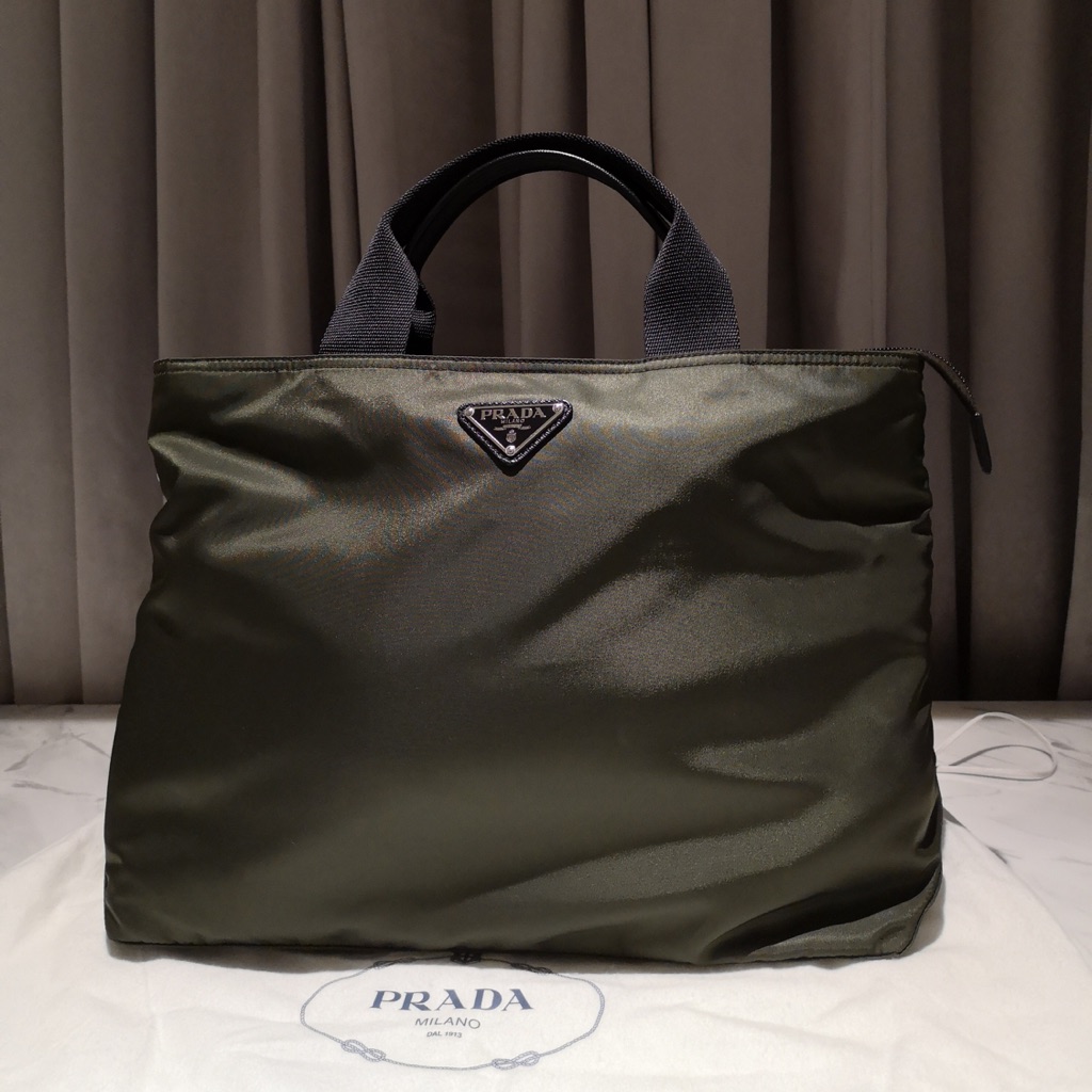 prada heart shaped bag singapore