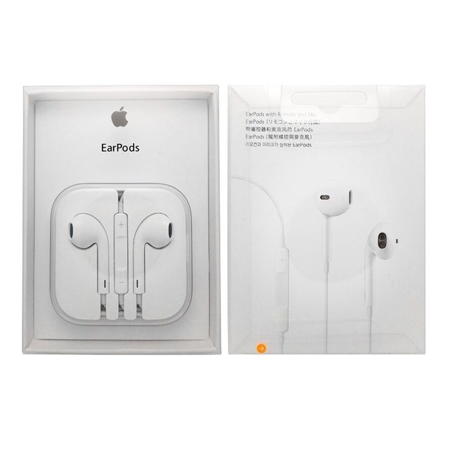 ipod with earbuds