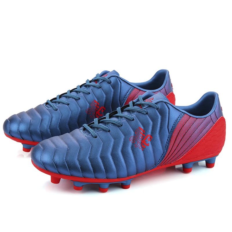 grass football shoes