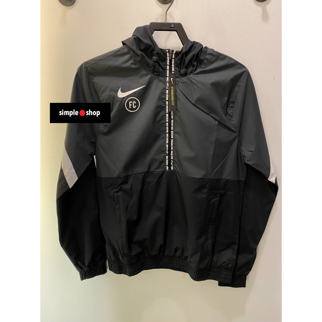 nike windbreaker long