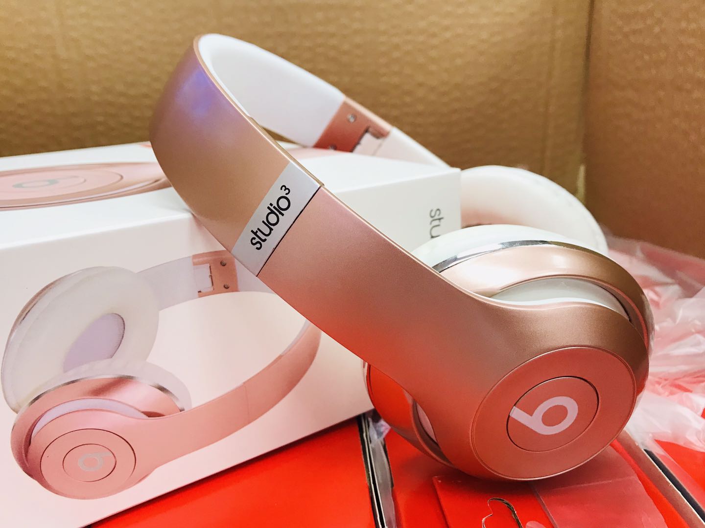 beats studio3 wireless headphones rose gold