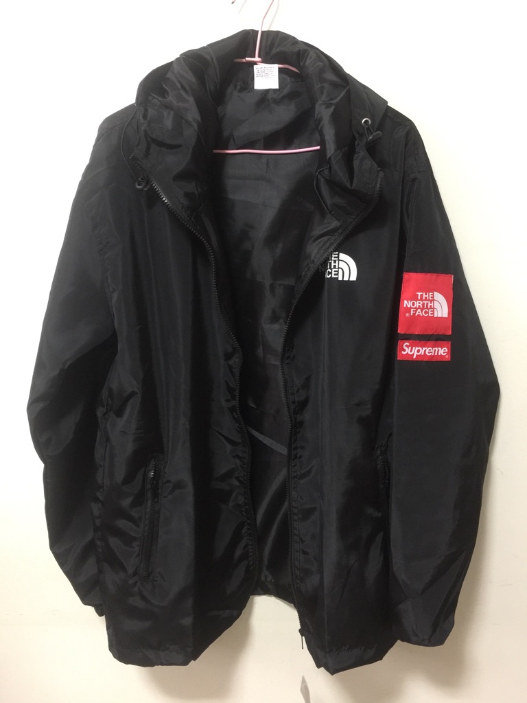 tnf x supreme windbreaker