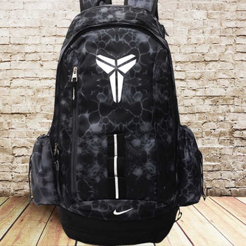 kobe bryant duffle bag