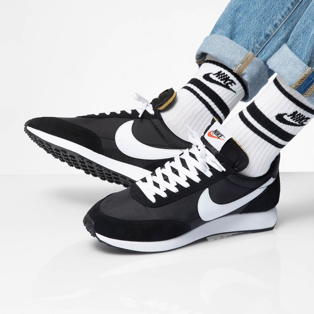 nike tailwind 79 black and white