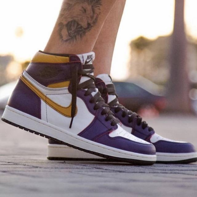 jordan 1 sb defiant lakers